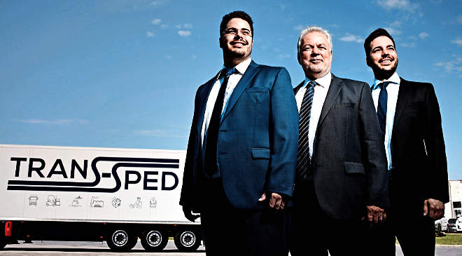 Fülöp Zsolt ügyvezető igazgató, Fülöp Levente cégvezető és Fülöp Szabolcs ügyvezető