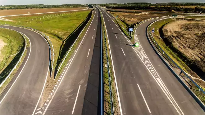 M44 gyorsforgalmi út