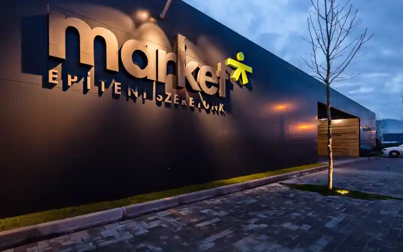 market Építő Zrt.