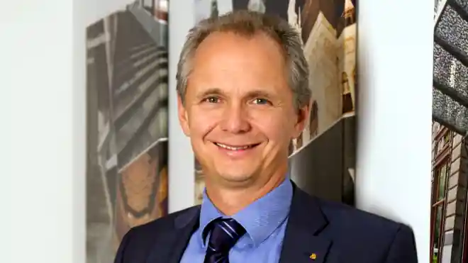 Markovich Béla Mapei Kft.