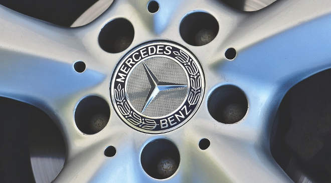 Mercedes Benz